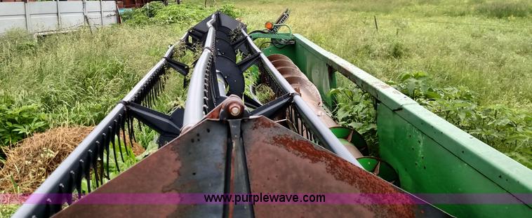 image for item F7837 1991 John Deere 925 platform head