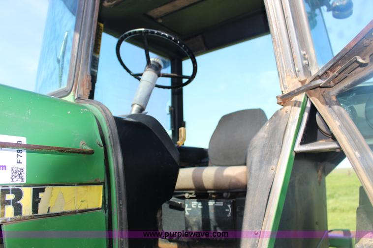 image for item F7839 1979 John Deere 4640 tractor