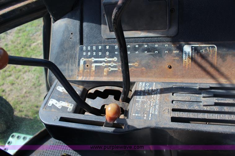 image for item F7839 1979 John Deere 4640 tractor