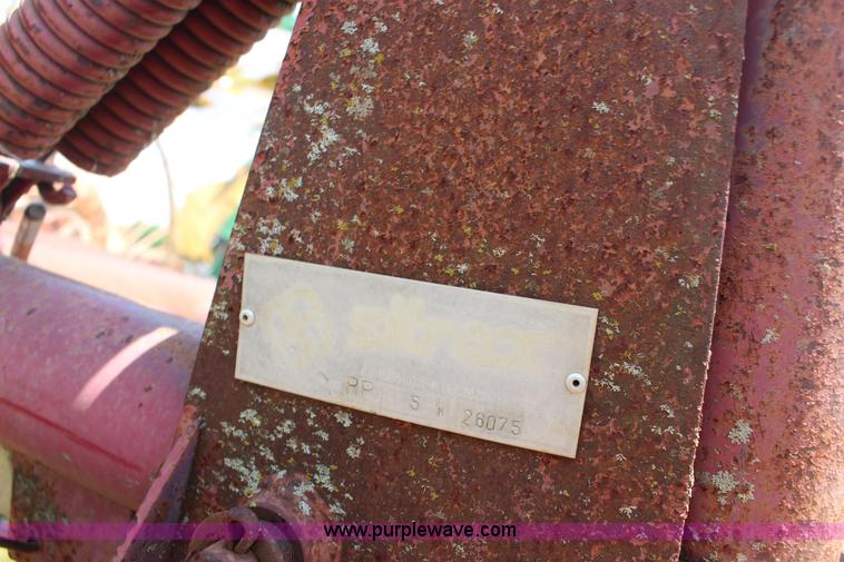 image for item F7841 Sitrex 10 wheel hay rake