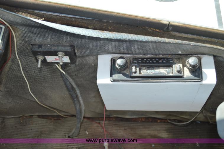 image for item G3578 SpraCoupe 220 self-propelled sprayer