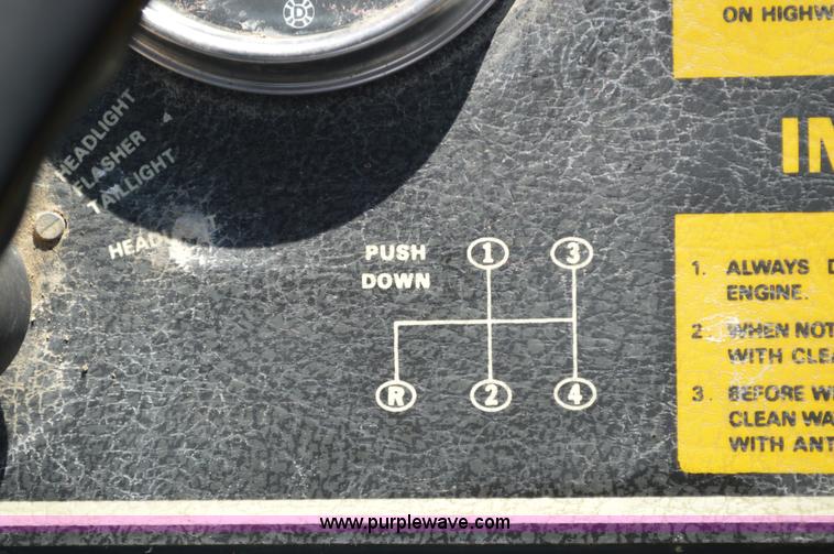 image for item G3578 SpraCoupe 220 self-propelled sprayer