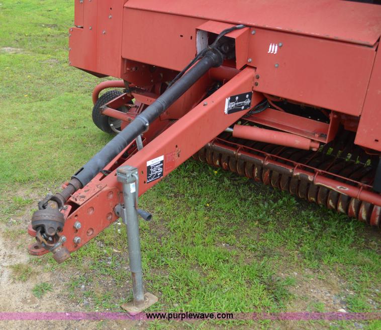 image for item G3581 2000 Case IH RS561A round baler