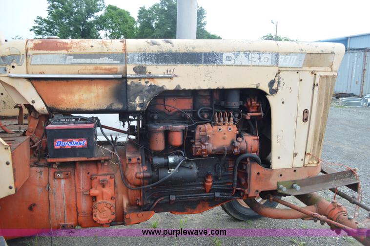 image for item G3583 Case 830 tractor