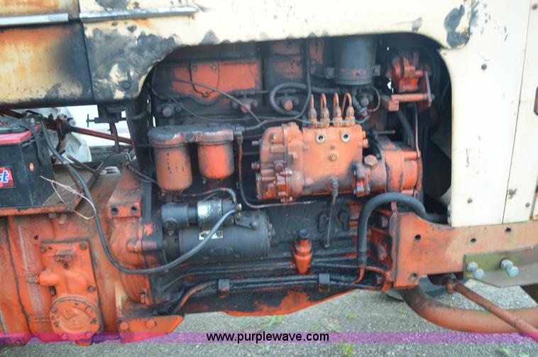 image for item G3583 Case 830 tractor