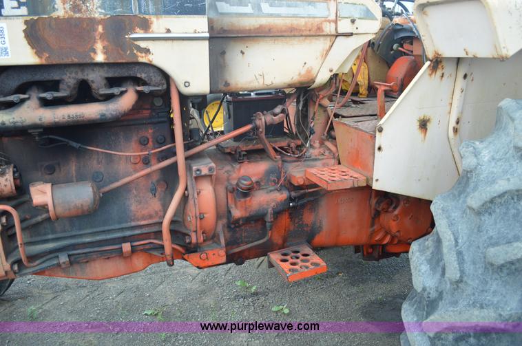 image for item G3583 Case 830 tractor