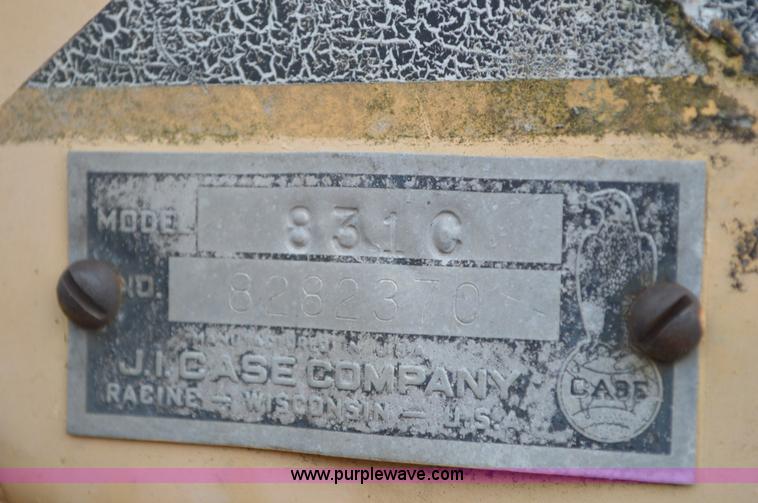 image for item G3583 Case 830 tractor