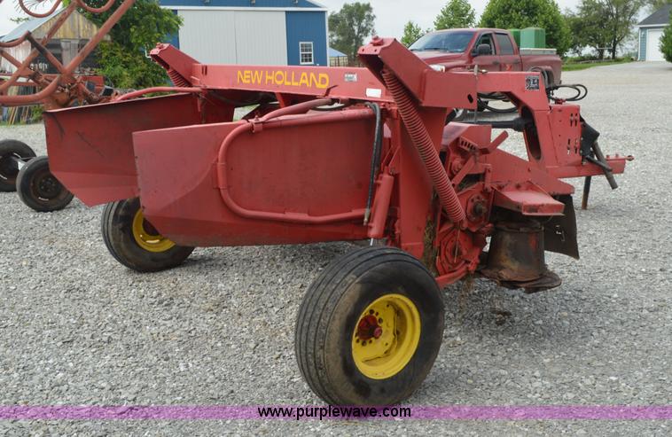 image for item G3680 New Holland 411 discbine mower
