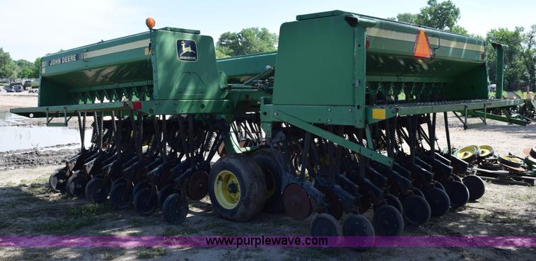 image for item H5069 John Deere 455 grain drill