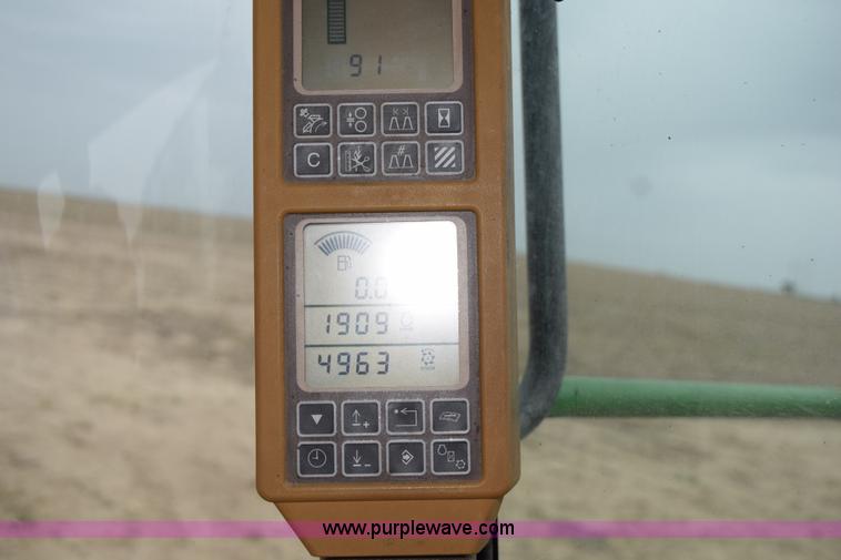 image for item H5078 2003 John Deere 7500 forage harvester