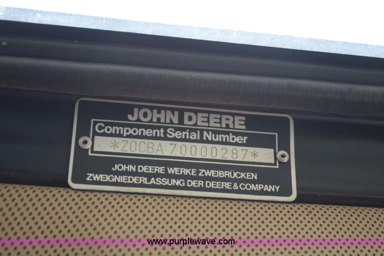 image for item H5078 2003 John Deere 7500 forage harvester