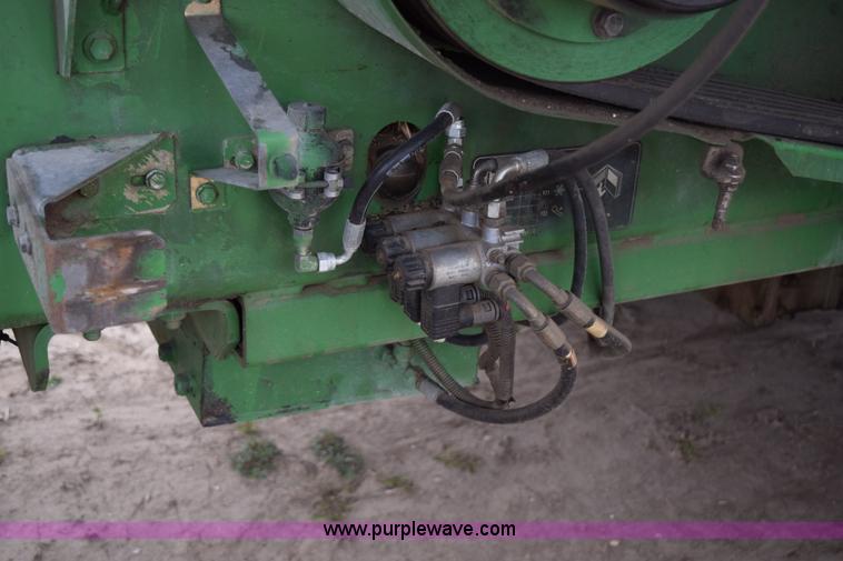image for item H5078 2003 John Deere 7500 forage harvester