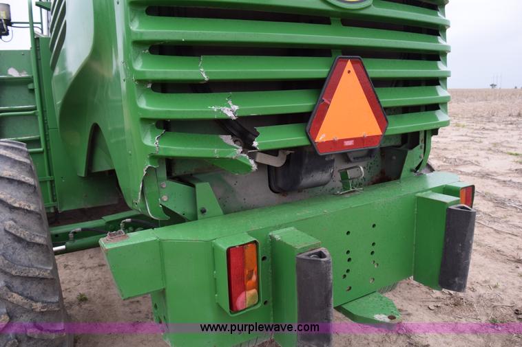 image for item H5078 2003 John Deere 7500 forage harvester