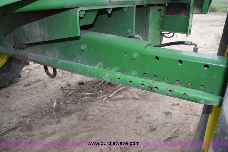 image for item H5078 2003 John Deere 7500 forage harvester