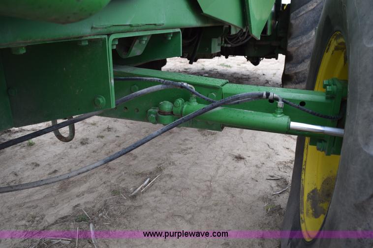 image for item H5078 2003 John Deere 7500 forage harvester