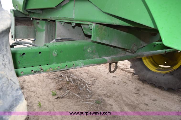 image for item H5078 2003 John Deere 7500 forage harvester