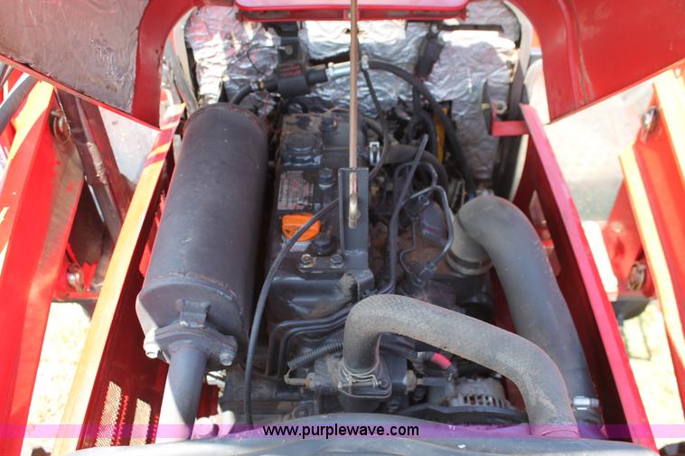 image for item H5807 2003 Century 2028 MFWD tractor