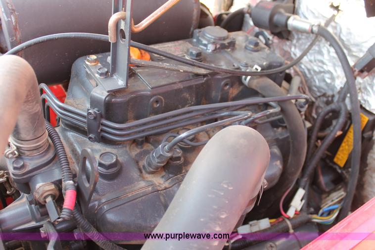 image for item H5807 2003 Century 2028 MFWD tractor