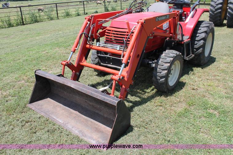 image for item H5807 2003 Century 2028 MFWD tractor