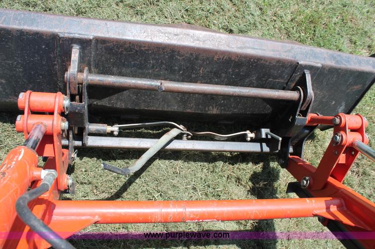 image for item H5807 2003 Century 2028 MFWD tractor