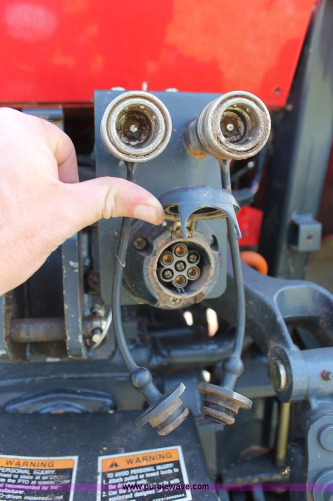 image for item H5807 2003 Century 2028 MFWD tractor