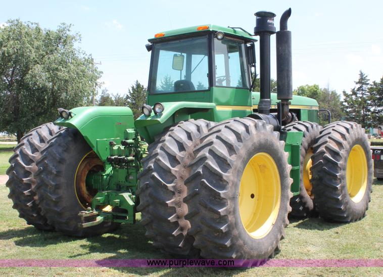 image for item H5808 1984 John Deere 8850 4WD tractor with Kinze repower