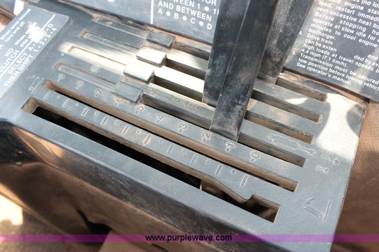 image for item H5808 1984 John Deere 8850 4WD tractor with Kinze repower