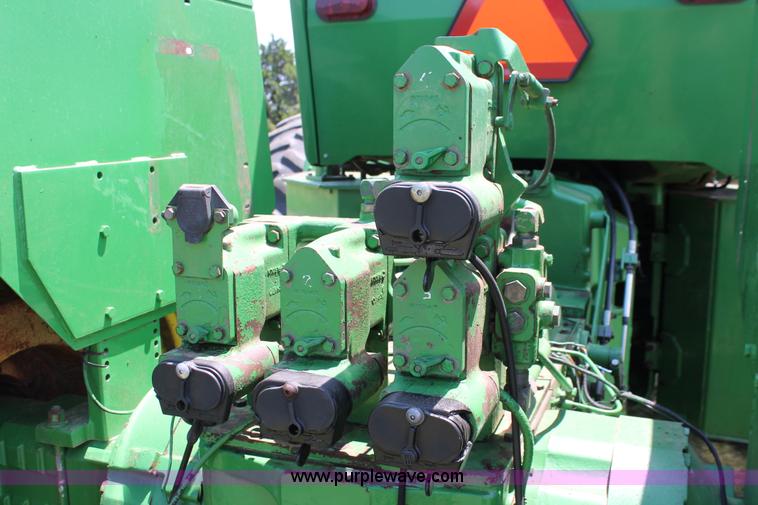image for item H5808 1984 John Deere 8850 4WD tractor with Kinze repower
