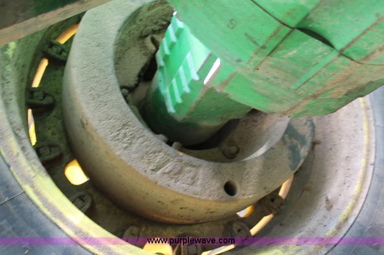 image for item H5808 1984 John Deere 8850 4WD tractor with Kinze repower