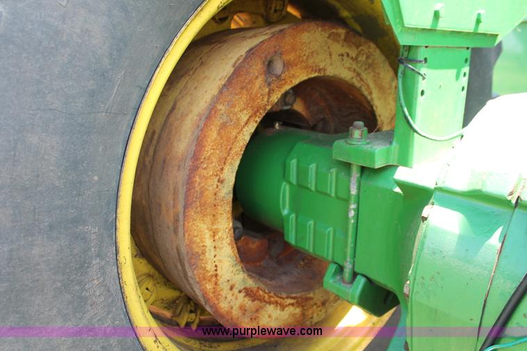 image for item H5808 1984 John Deere 8850 4WD tractor with Kinze repower