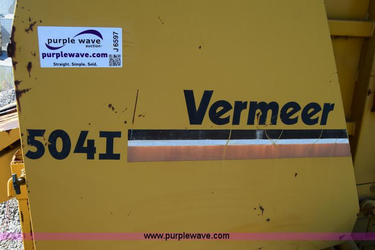 image for item J6597 1989 Vermeer 504I round baler