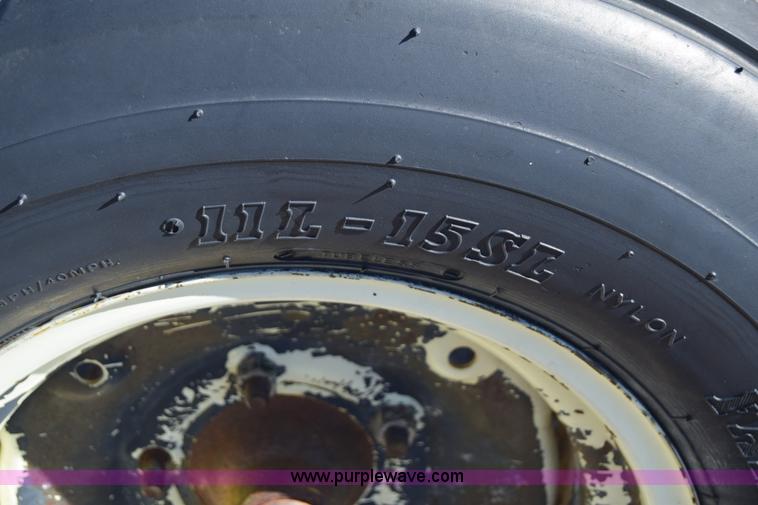 image for item J6597 1989 Vermeer 504I round baler