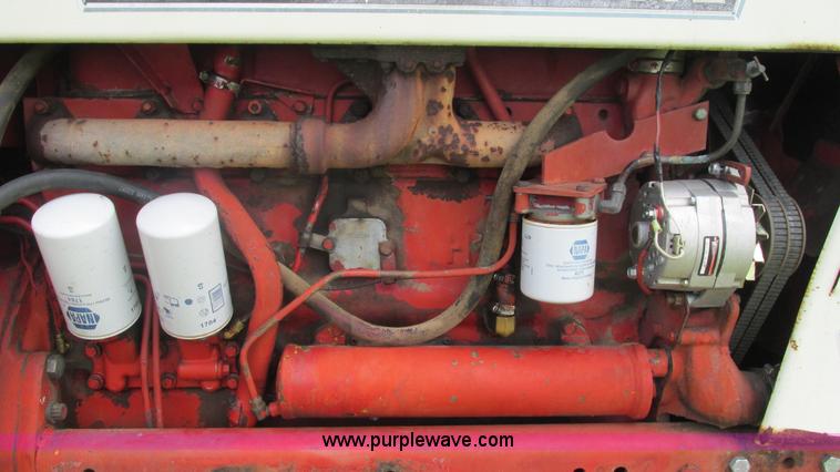 image for item J8530 International 1066 tractor