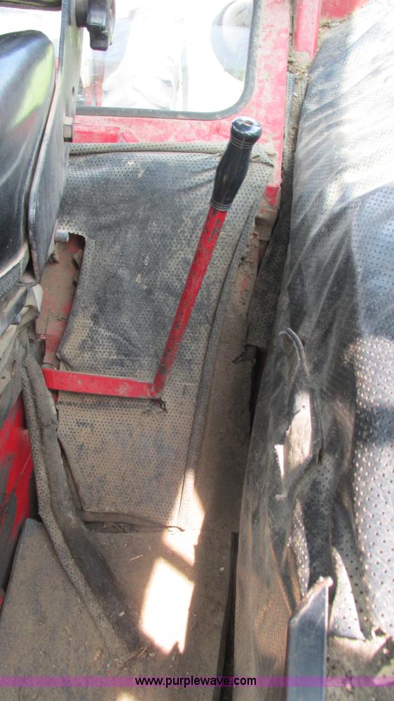 image for item J8530 International 1066 tractor