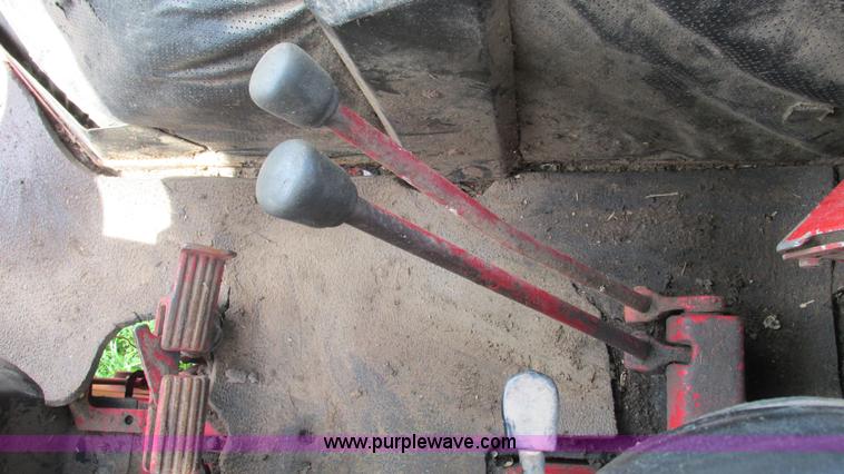 image for item J8530 International 1066 tractor