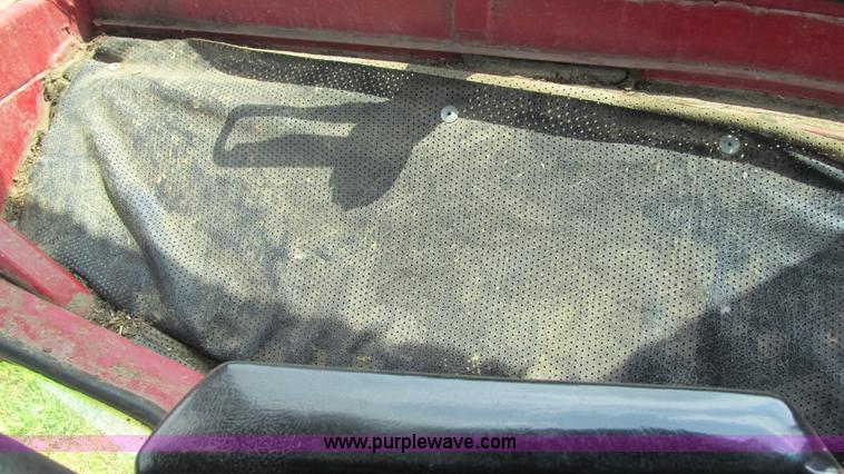 image for item J8530 International 1066 tractor