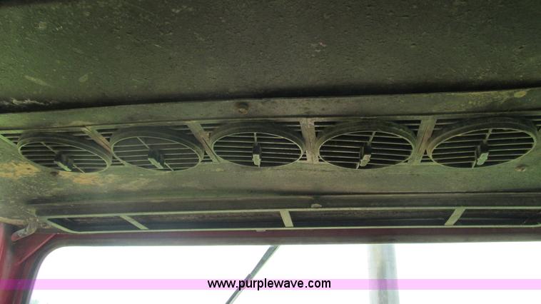 image for item J8530 International 1066 tractor