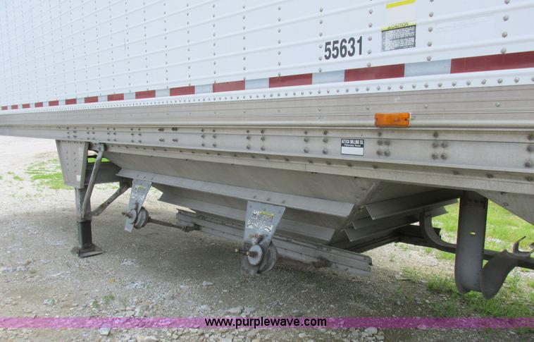 image for item K2149 1995 Wilson DWCH-100 double hopper bottom grain trailer
