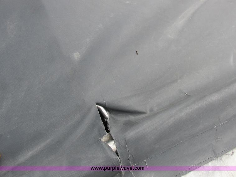 image for item K2149 1995 Wilson DWCH-100 double hopper bottom grain trailer