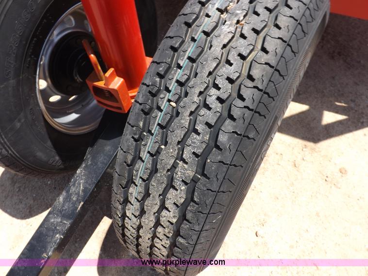 image for item K3960 Silage feeder wagon