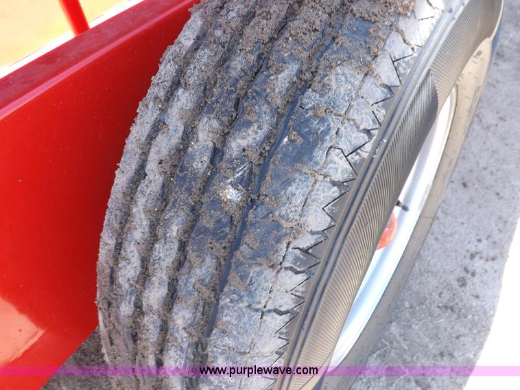 image for item K3960 Silage feeder wagon