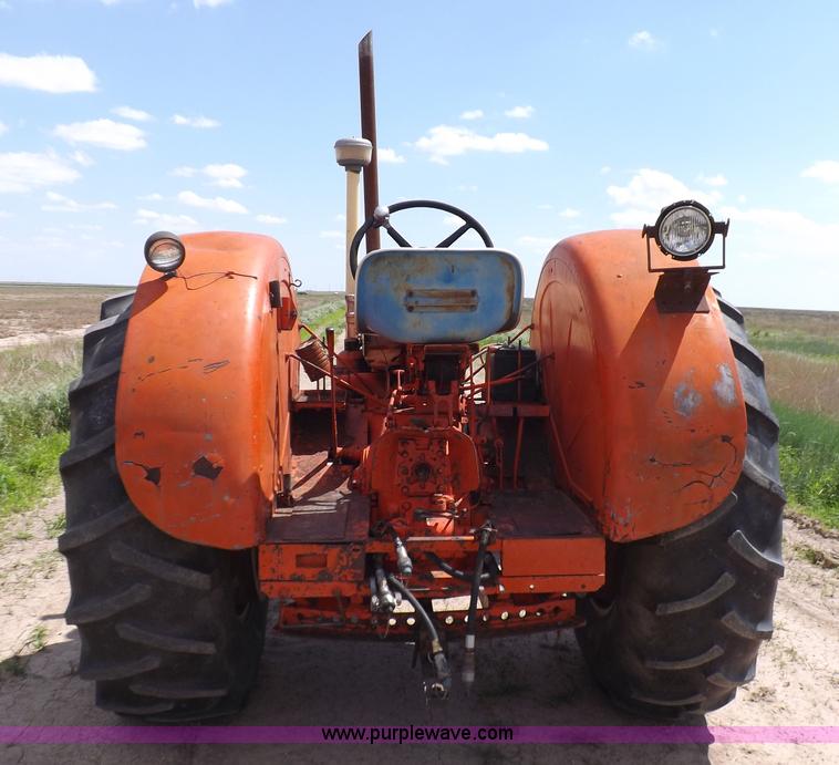 image for item K3976 1959 Case 900B tractor