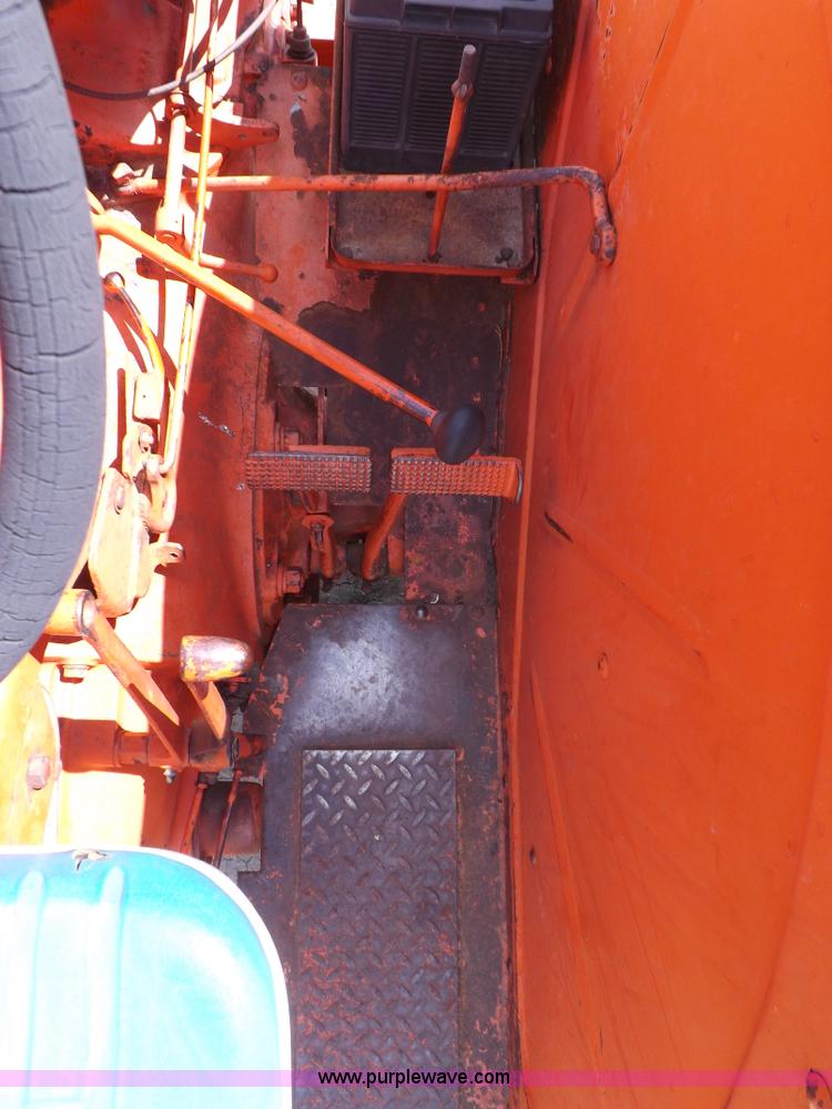 image for item K3976 1959 Case 900B tractor