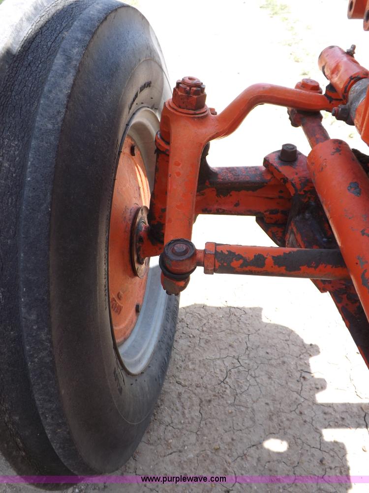 image for item K3976 1959 Case 900B tractor