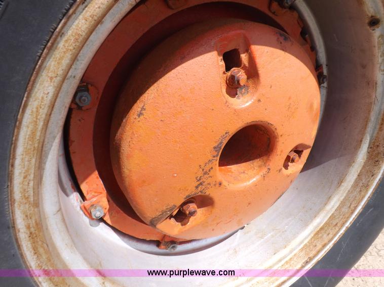 image for item K3976 1959 Case 900B tractor