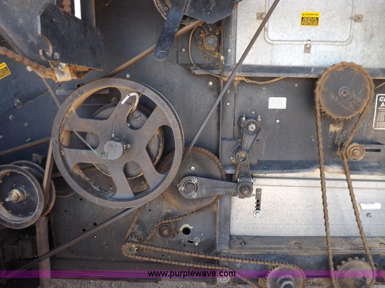 image for item K3977 1977 Gleaner M2 combine