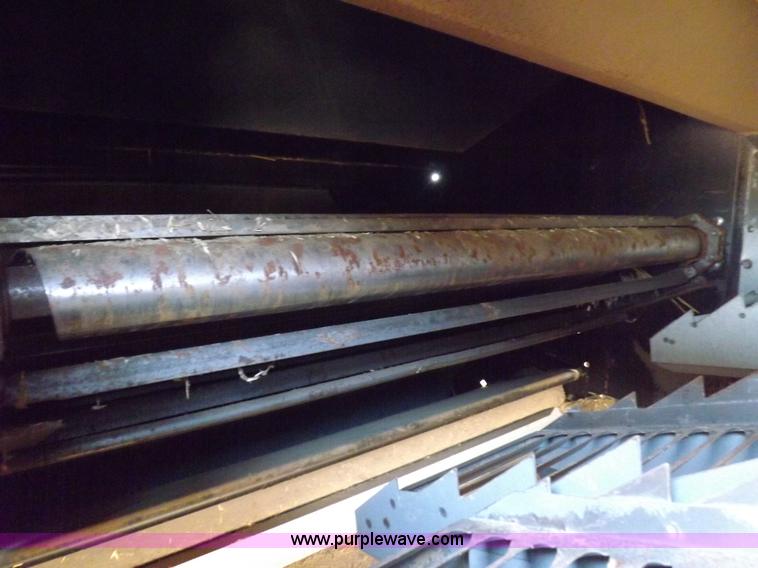 image for item K3977 1977 Gleaner M2 combine