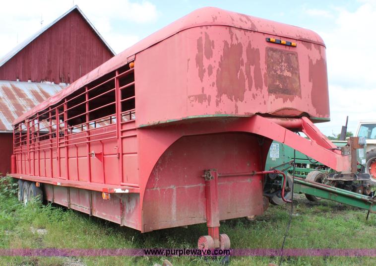 image for item K6884 2005 shop built gooseneck livestock trailer
