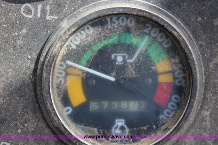 image for item K6885 1974 Case 1070 tractor