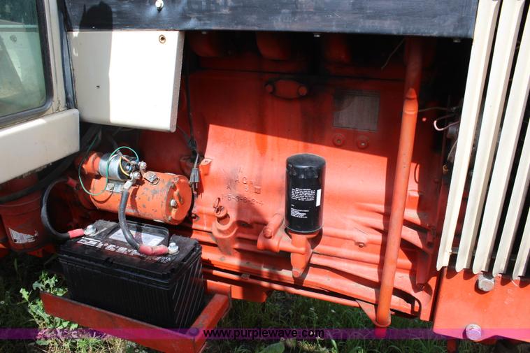 image for item K6885 1974 Case 1070 tractor